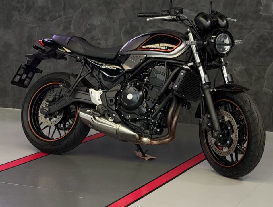 KAWASAKI Z 650 RS