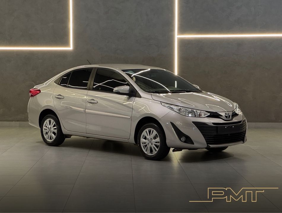 Toyota YARIS XL Sedan 1.5 Flex 16V 4p Aut.