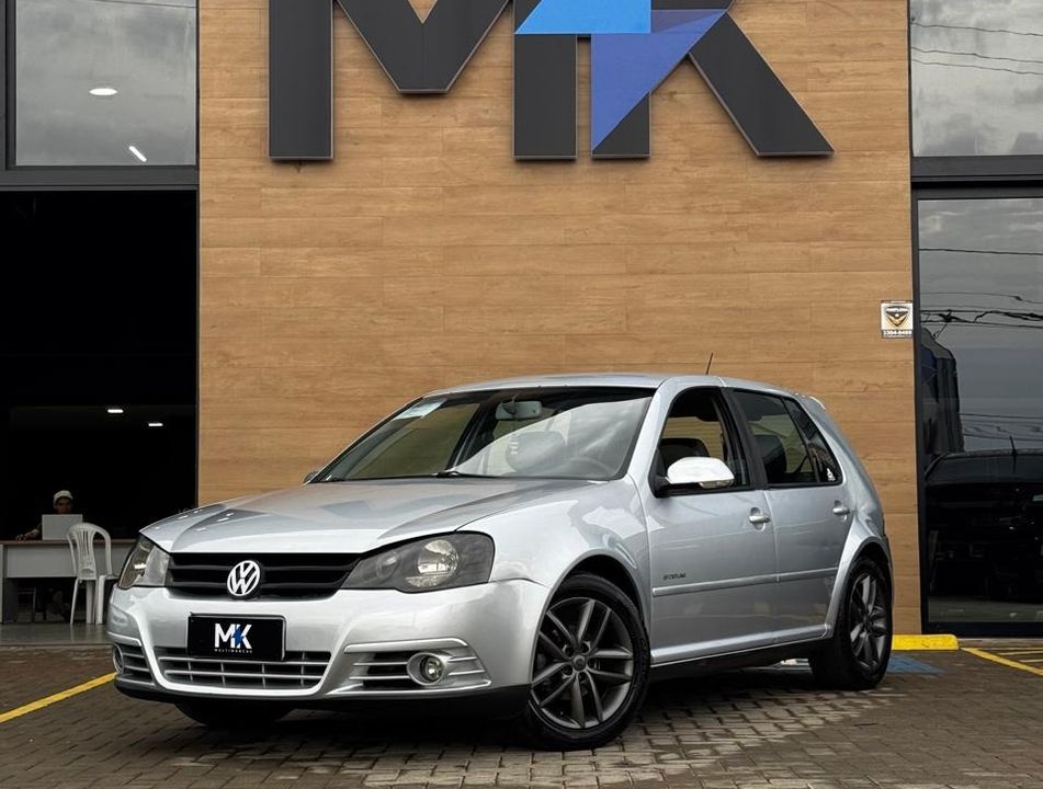 VolksWagen Golf 1.6 Mi Total Flex 8V 4p