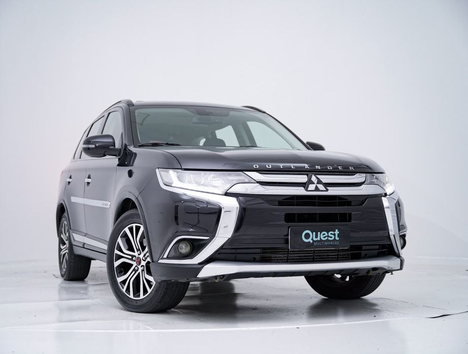 Mitsubishi OUTLANDER 2.2 165cv Diesel Aut.