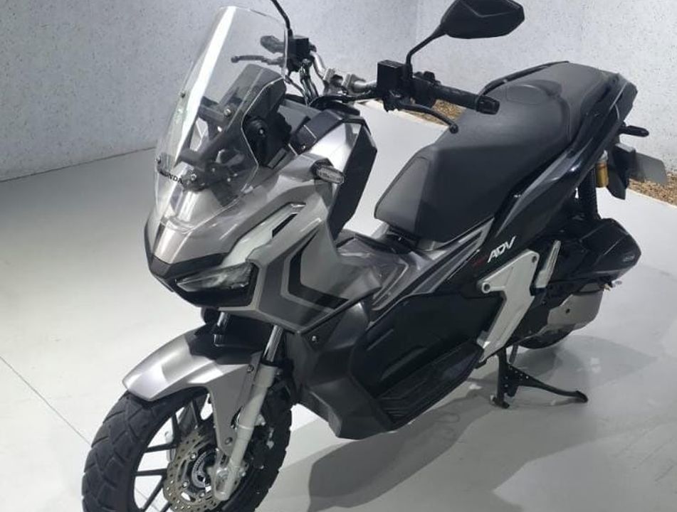 HONDA ADV 150