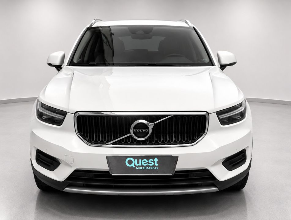 Volvo XC 40 T-5 MOMENTUM 2.0 252cv AWD