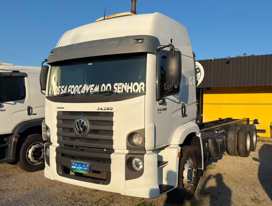 VOLKSWAGEN 24-280 E Constel. 6x2 2p (diesel)(E5)