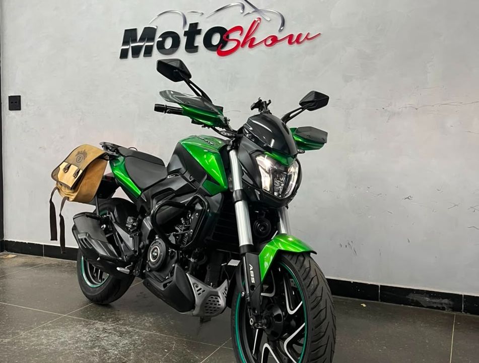 BAJAJ DOMINAR 400 