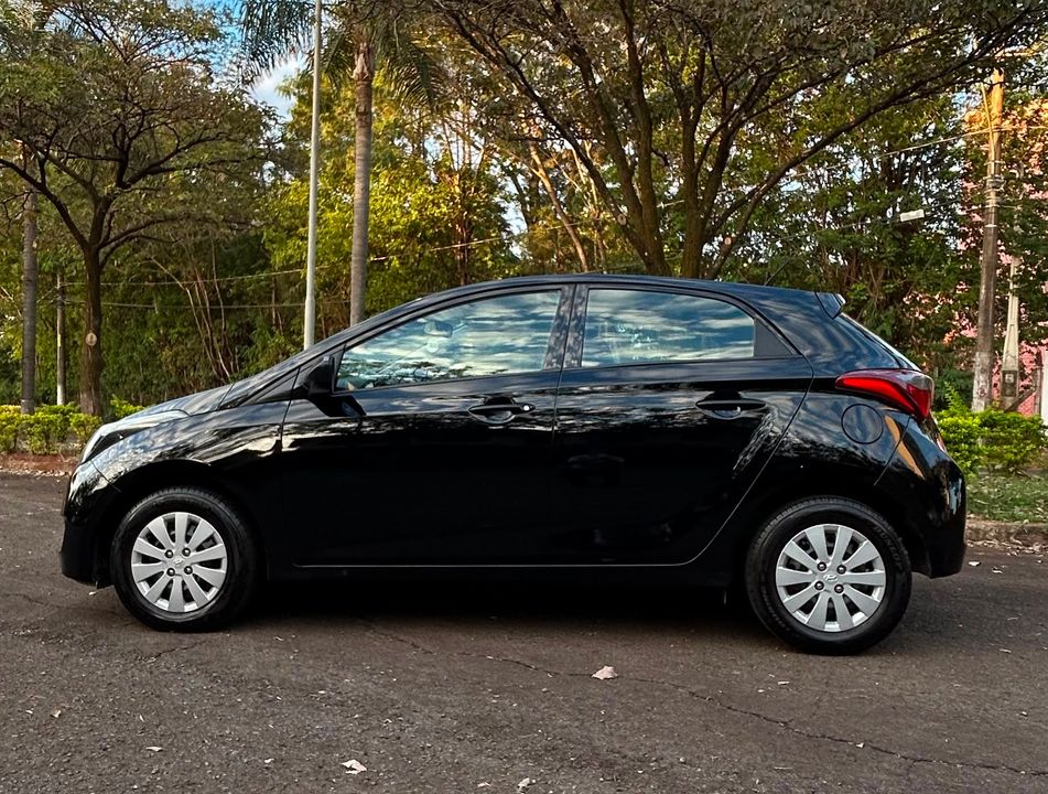 Hyundai HB20 Unique 1.0 Flex 12V Mec.