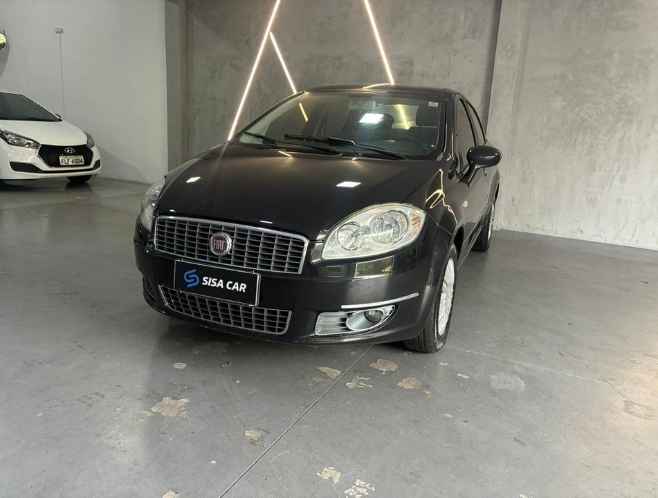 Fiat LINEA ESSENCE Dualogic 1.8 Flex 16V 4p