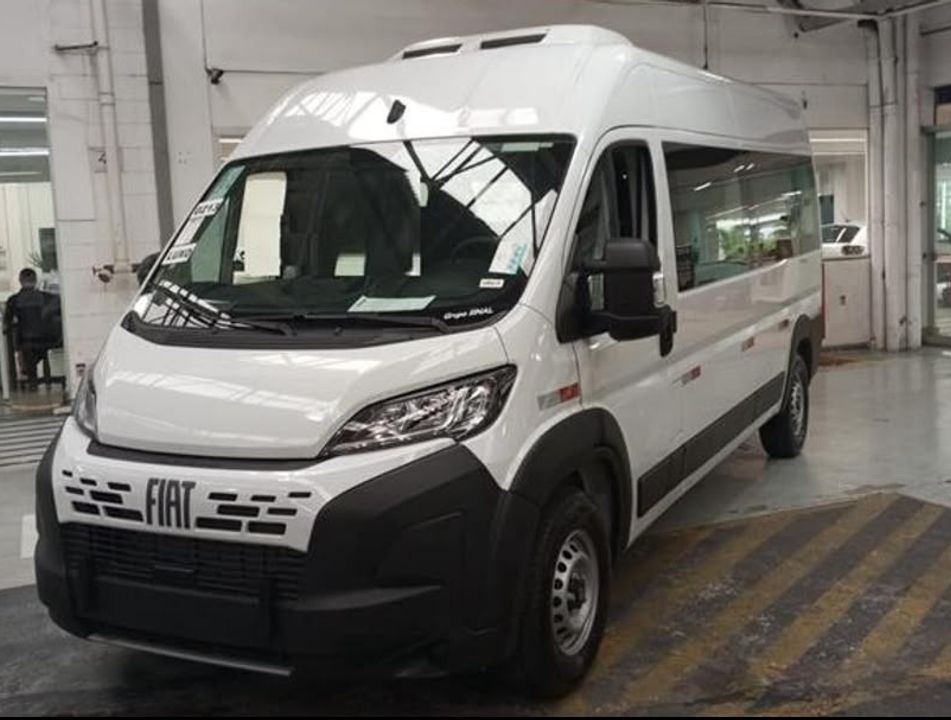 Fiat Ducato Minibus 2.2 Luxo 16L (E6)