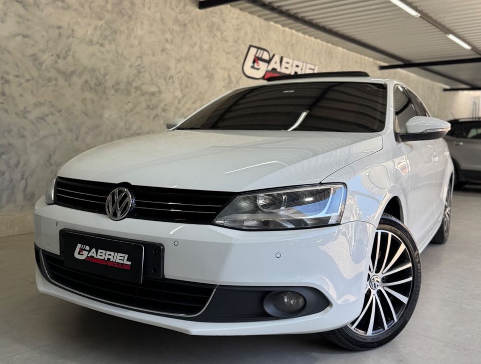 VolksWagen JETTA Highline 2.0 TSI 16V 4p Tiptronic