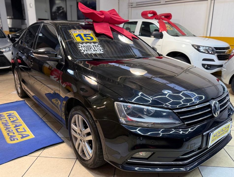 VolksWagen JETTA Comfortline 2.0 T.Flex 8V 4p Tipt.