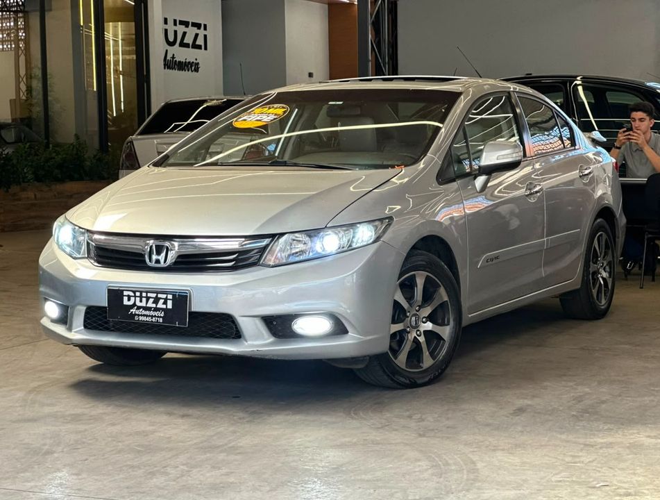 Honda Civic Sedan EXS 1.8/1.8 Flex 16V Aut. 4p