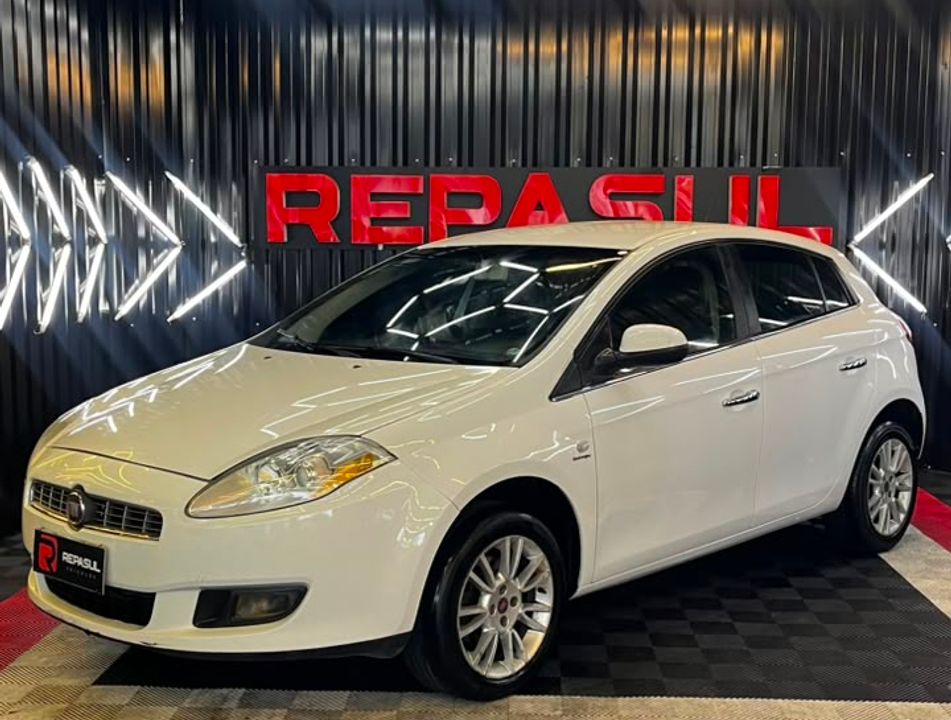 Fiat Bravo ESSENCE Dualogic 1.8 Flex 16V 5p