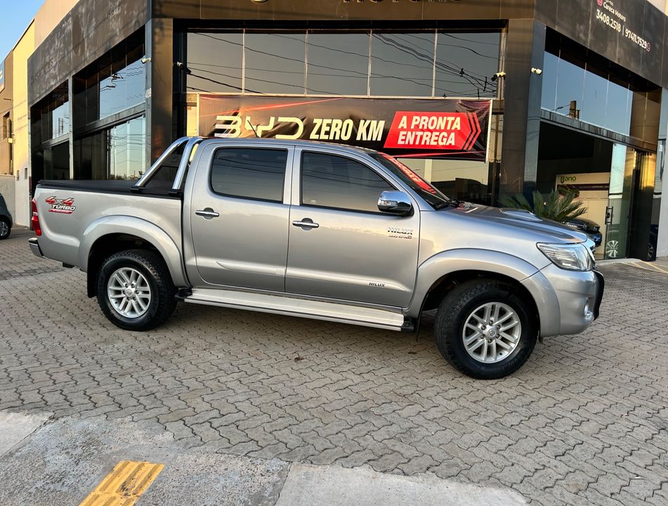 Toyota Hilux CD SRV D4-D 4x4 3.0 TDI Diesel Aut