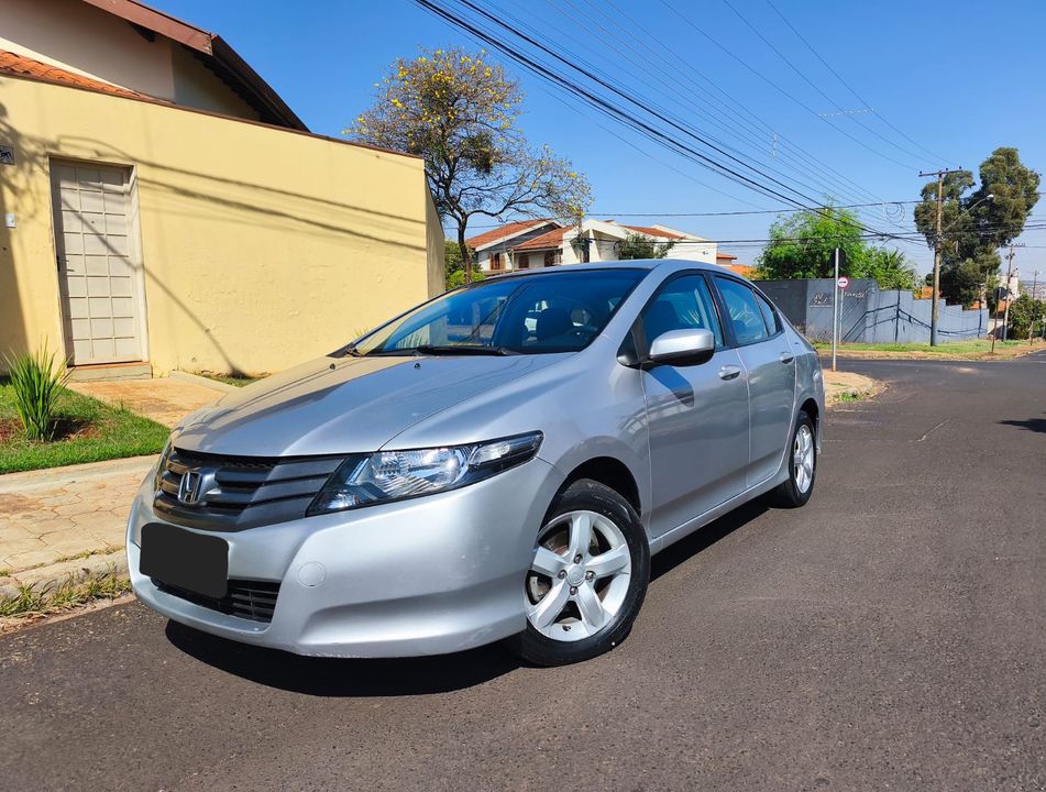 Honda CITY Sedan DX 1.5 Flex 16V Mec.