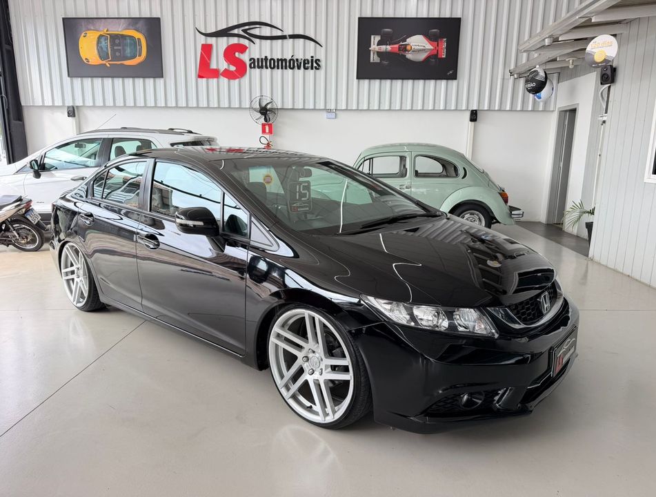 Honda Civic Sedan LXR 2.0 Flexone 16V Aut. 4p