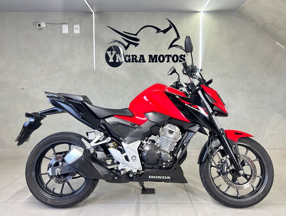 HONDA CB 300F Twister Flex