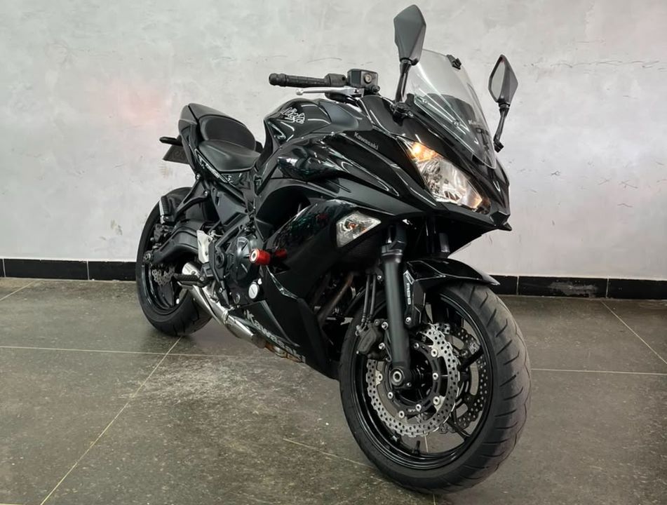 KAWASAKI NINJA 650