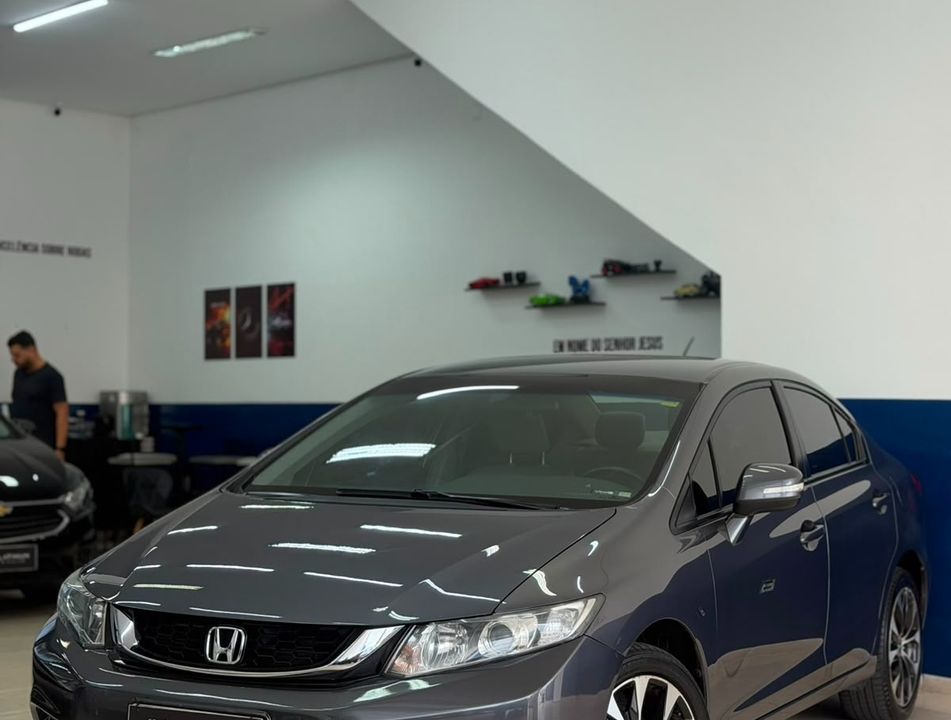 Honda Civic Sedan LXR 2.0 Flexone 16V Aut. 4p