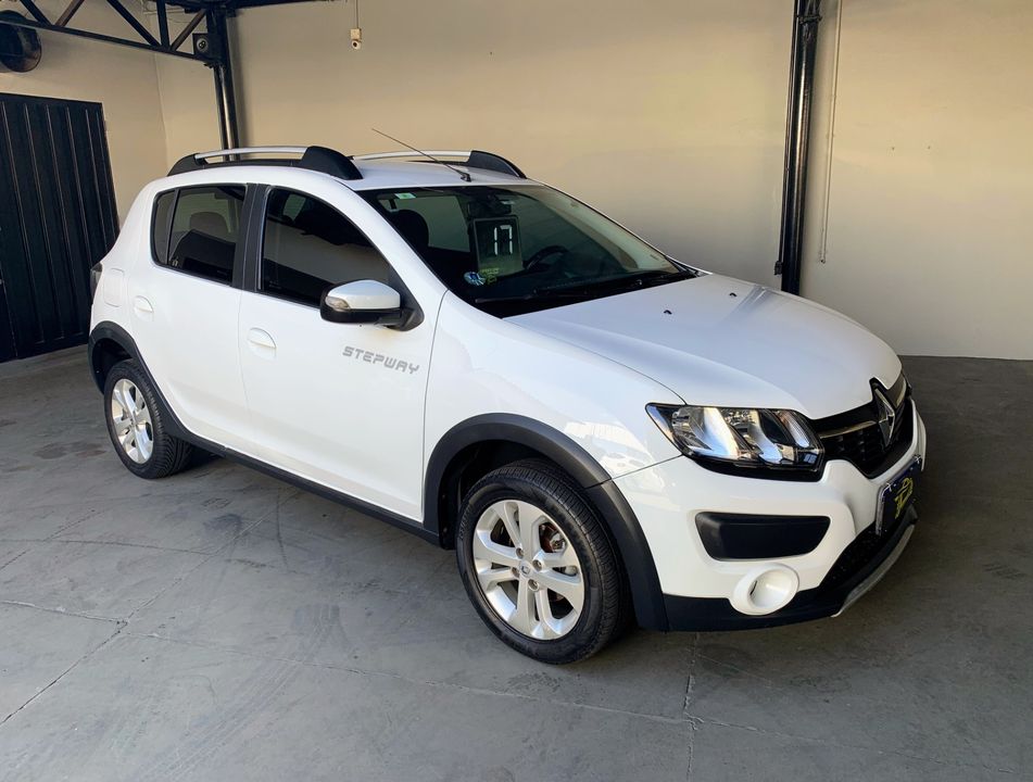 Renault SANDERO STEP. Easy R H-Power 1.6 8V