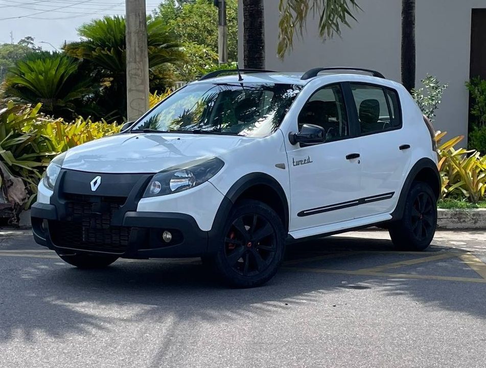 Renault SANDERO STEPWAY Tweed HFlex 1.6 8V 5p