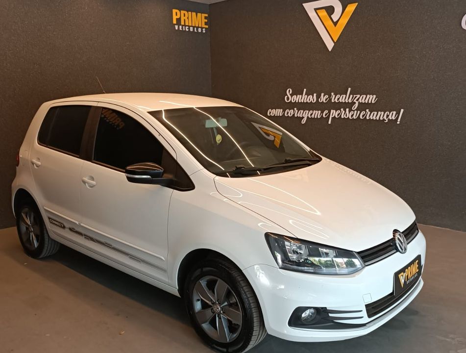 VolksWagen Fox Connect 1.6 Flex 8V 5p