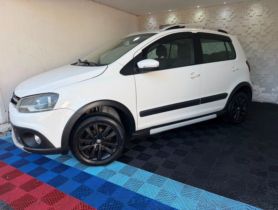 VolksWagen CROSSFOX 1.6 Mi Total Flex 8V 5p