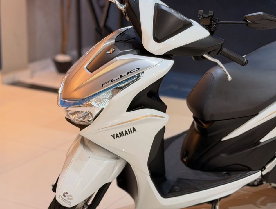 YAMAHA FLUO 125 CONNECTED 