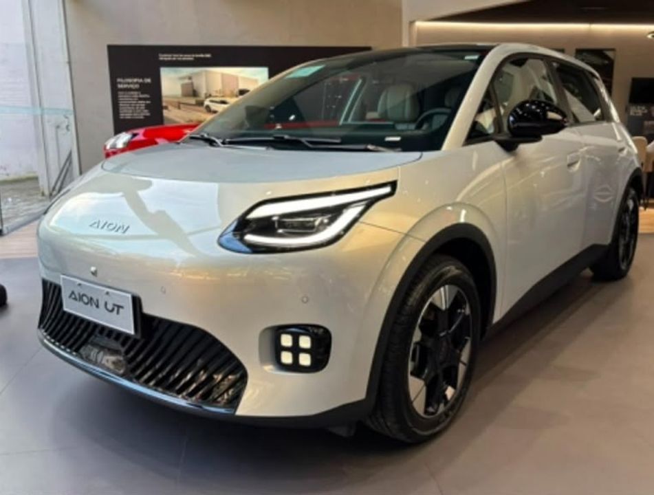 GAC AION UT Premium (Elétrico)