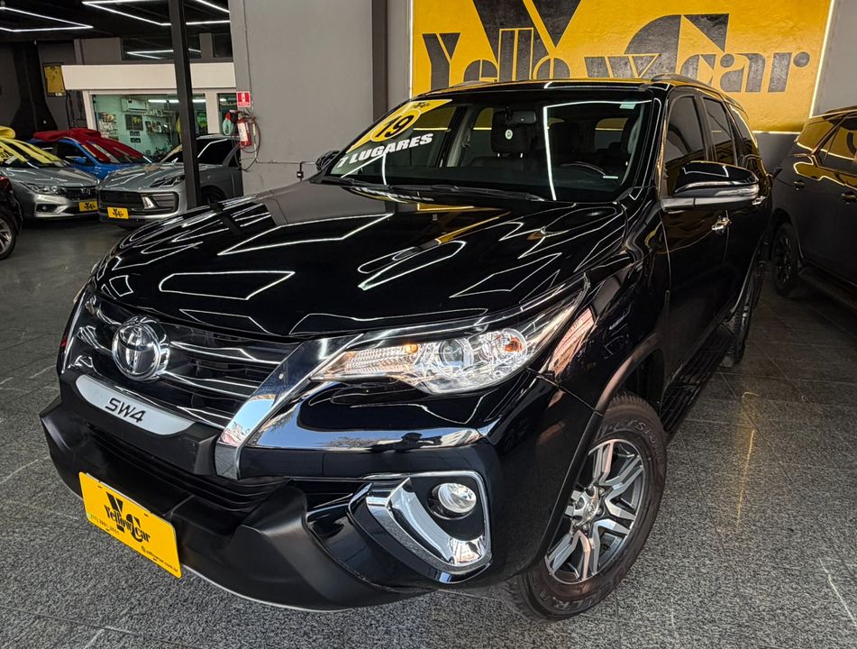 Toyota Hilux SW4 SRV 4x2 2.7 Flex 16V Aut.