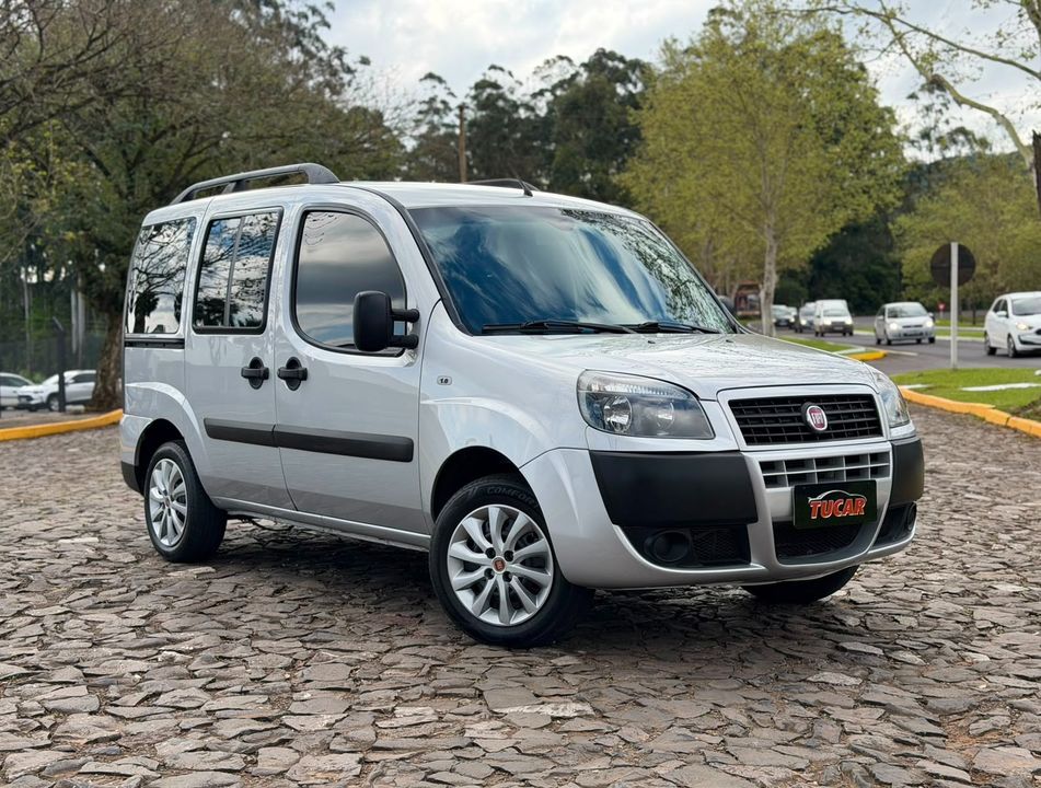 Fiat Doblo ESSENCE 1.8 Flex 16V 5p
