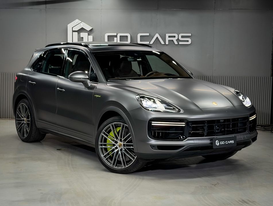 Porsche Cayenne Turbo S  4.0 V8 680cv (Híbrido)