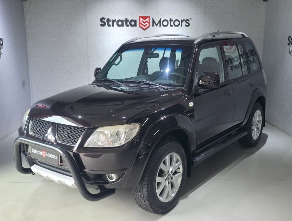 Mitsubishi Pajero TR4 2.0/ 2.0 Flex 16V 4x4 Aut.
