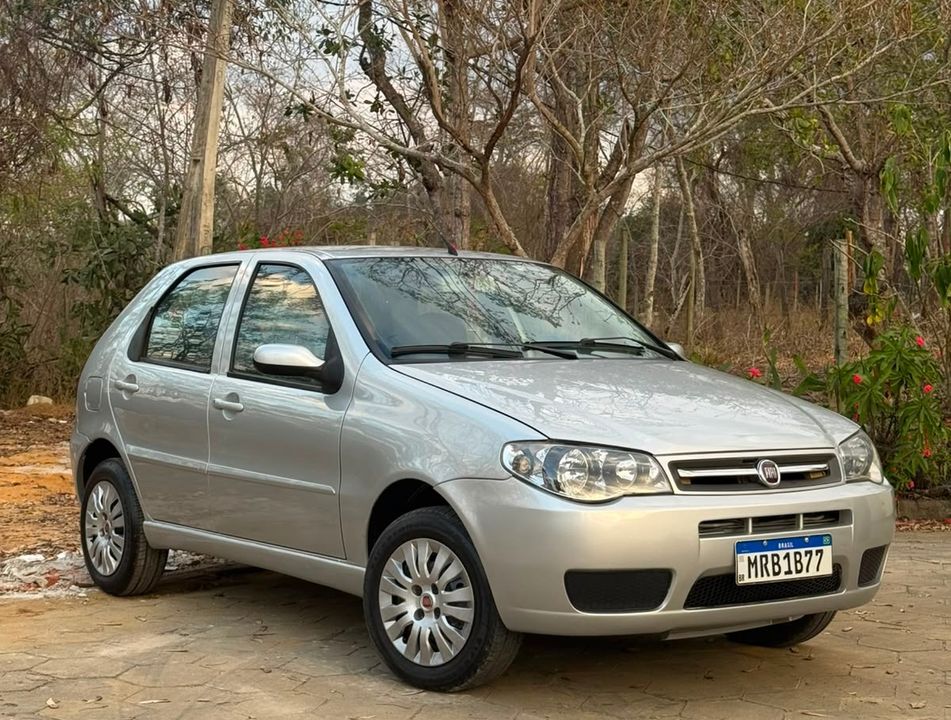 Fiat Palio Celebration 1.0 Fire Flex 8V 2p