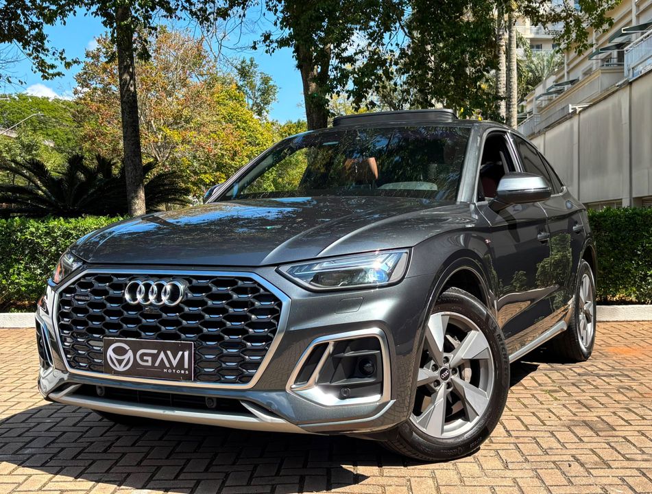 Audi Q5 SB Perf. 2.0 TFSIe S.Tr. Qt (Hib.)
