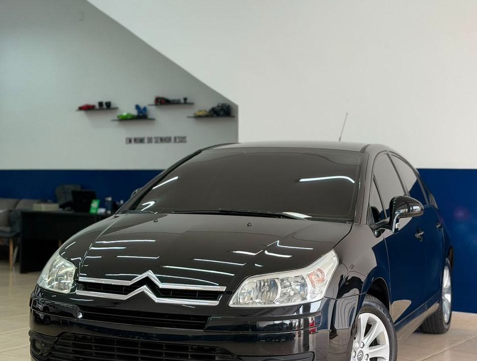 Citroën C4 GLX 1.6 Flex 16V 5p Mec.