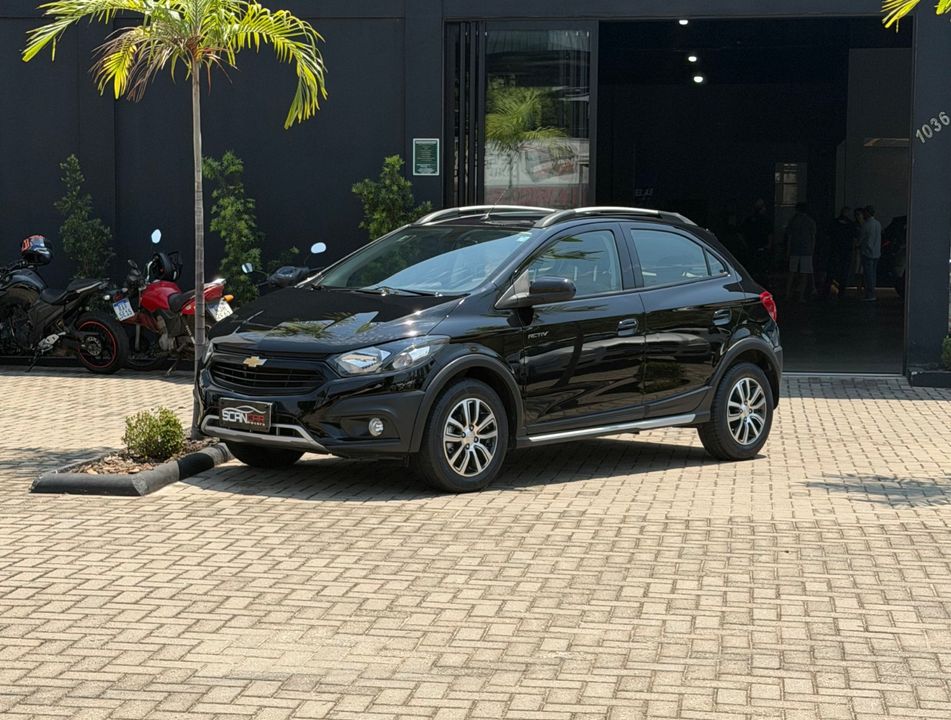 Chevrolet ONIX HATCH ACTIV 1.4 8V Flex 5p Mec.