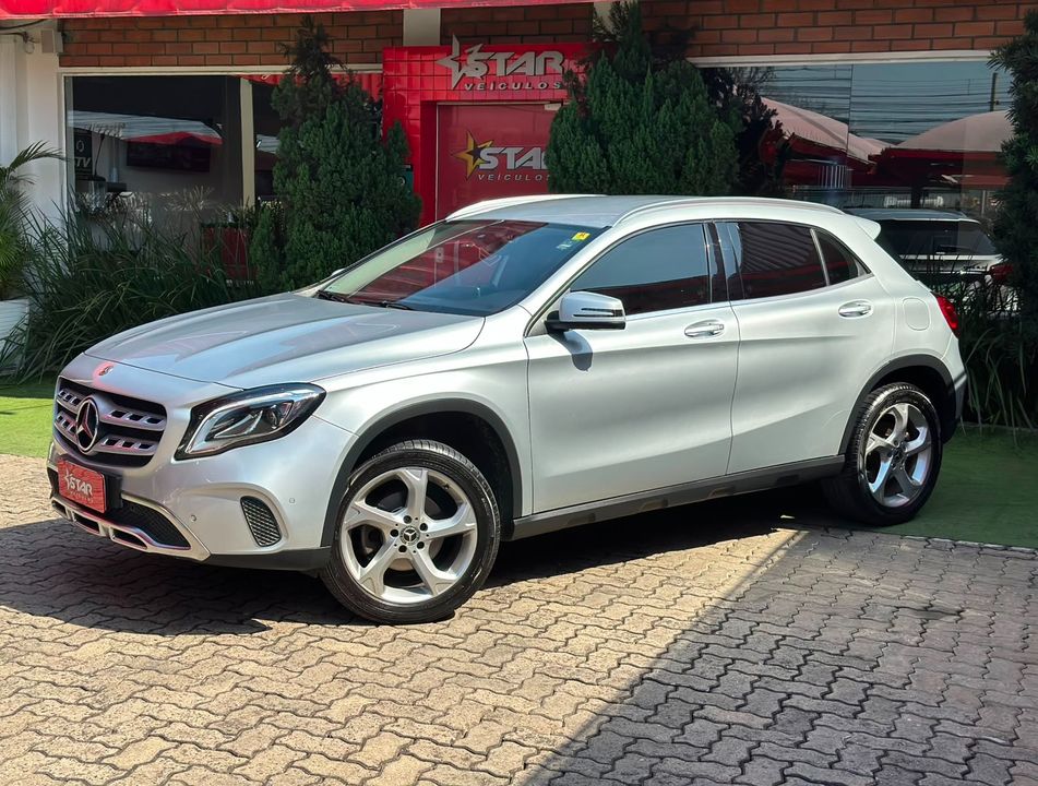 Mercedes GLA 200 Style 1.6 TB 16V/Flex Aut.