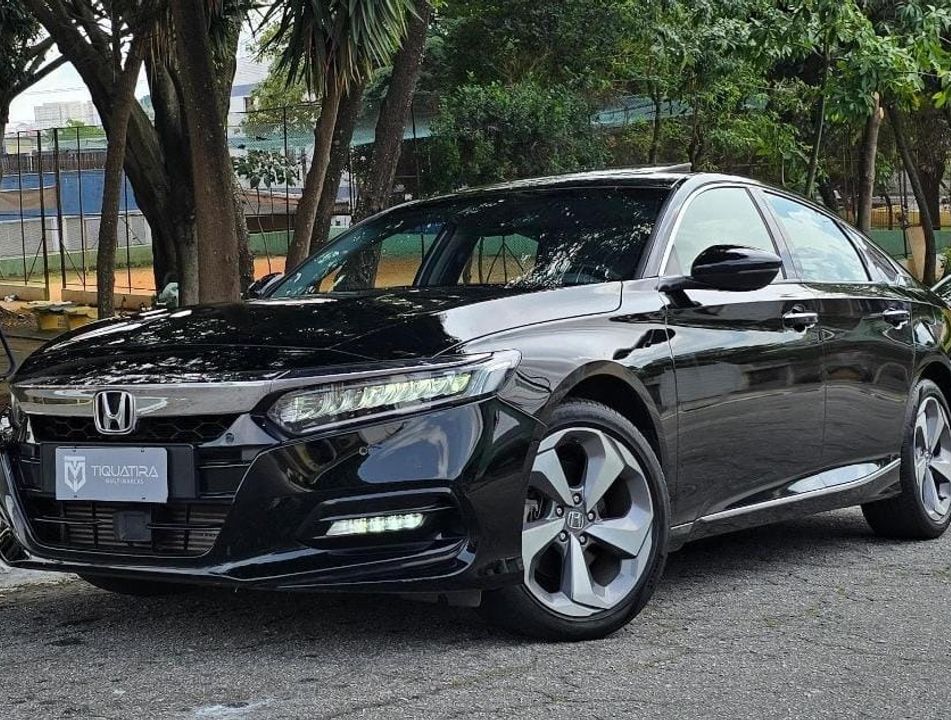 Honda Accord Sedan Touring 2.0 TB 16V Aut.