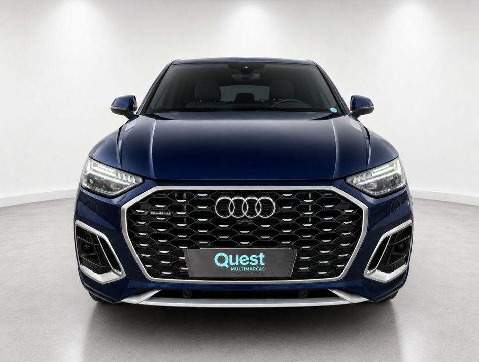 Audi Q5 SB P Black. 2.0 TFSIe S.Tr. Qt (Hib.)