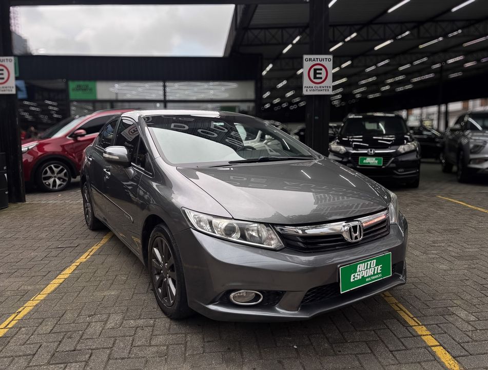 Honda Civic Sedan LXR 2.0 Flexone 16V Aut. 4p