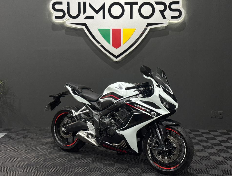 HONDA CBR 650 R
