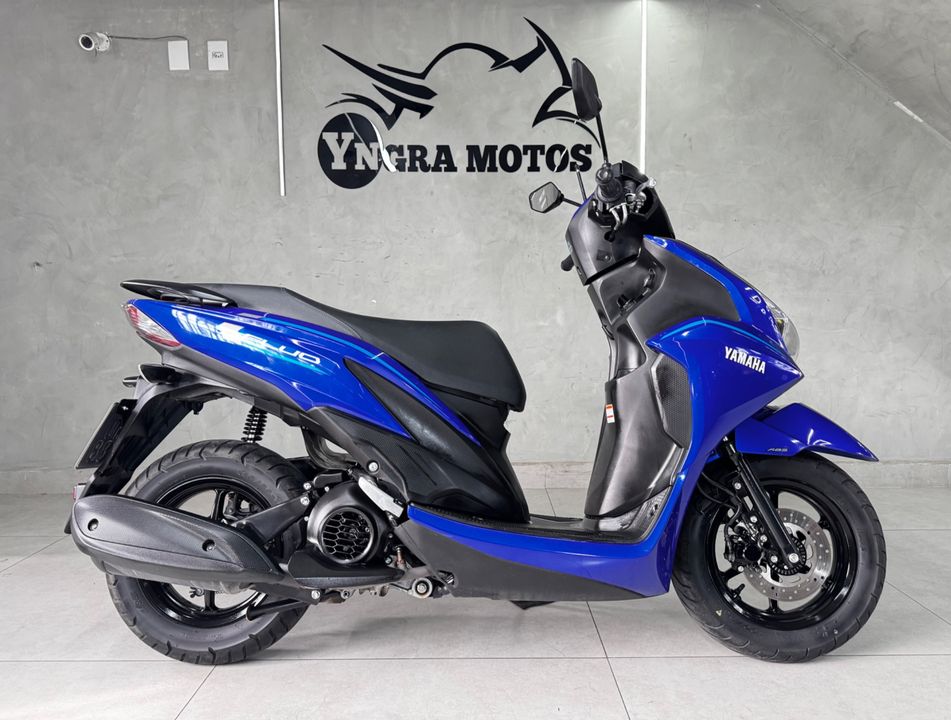 YAMAHA FLUO 125 CONNECTED 
