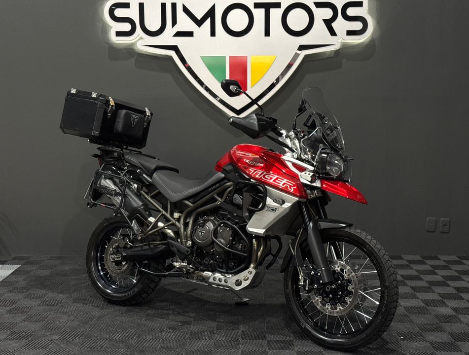 TRIUMPH TIGER 800 XCA