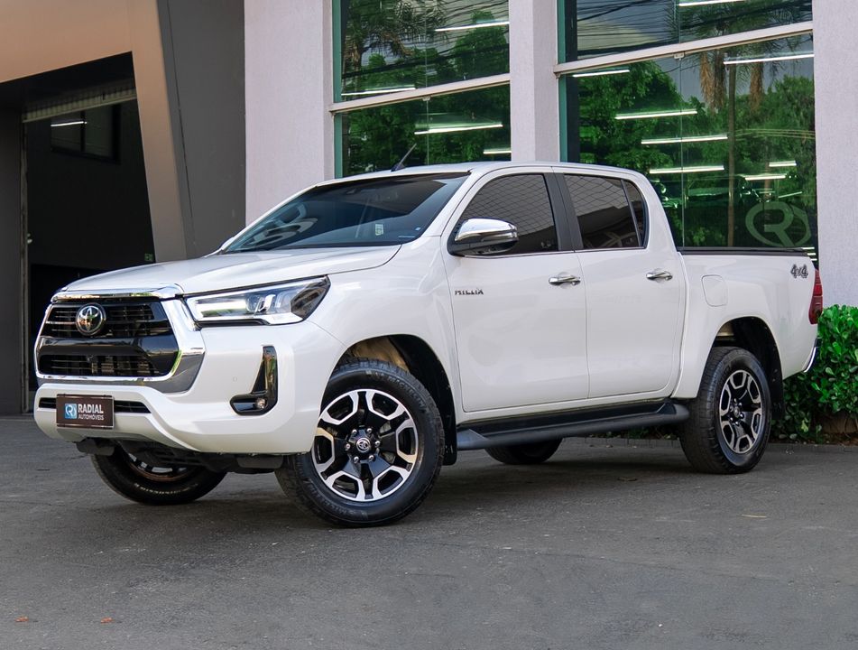 Toyota Hilux CD SRX 4x4 2.8 TDI 16V Diesel Aut.