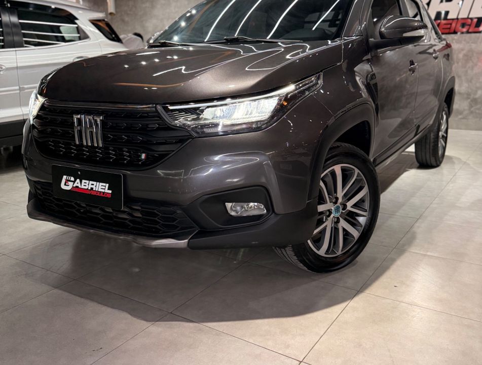 Fiat Strada Volcano 1.3 Flex 8V CD