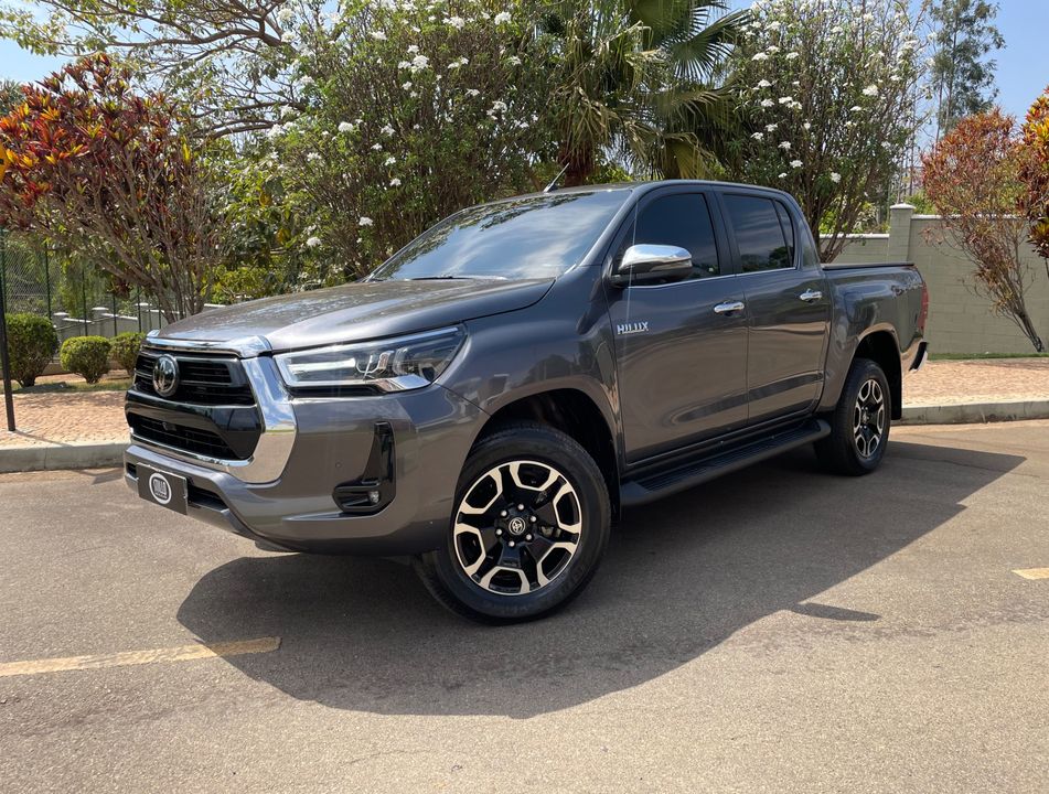 Toyota Hilux CD SRX 4x4 2.8 TDI 16V Diesel Aut.