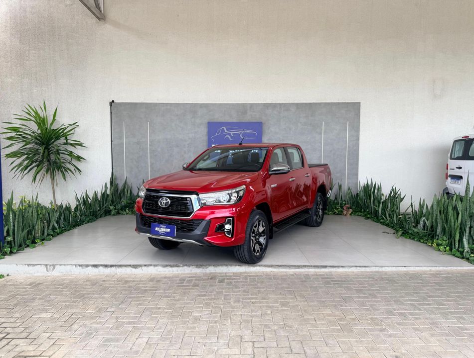Toyota Hilux CD SRX 4x4 2.8 TDI 16V Diesel Aut.