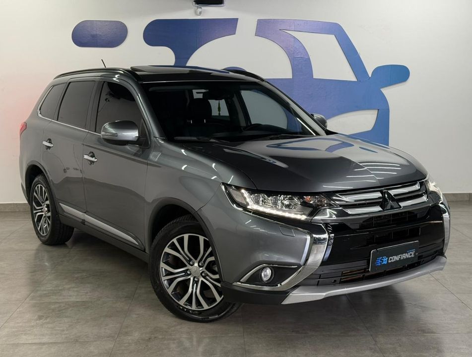 Mitsubishi OUTLANDER 2.2 165cv Diesel Aut.