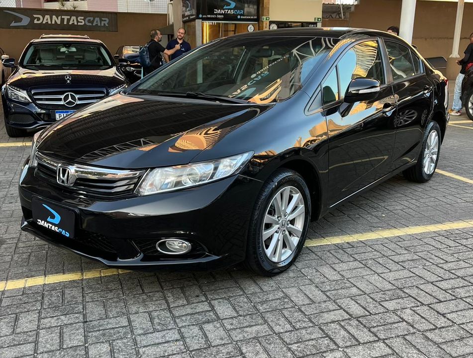 Honda Civic Sedan LXR 2.0 Flexone 16V Aut. 4p