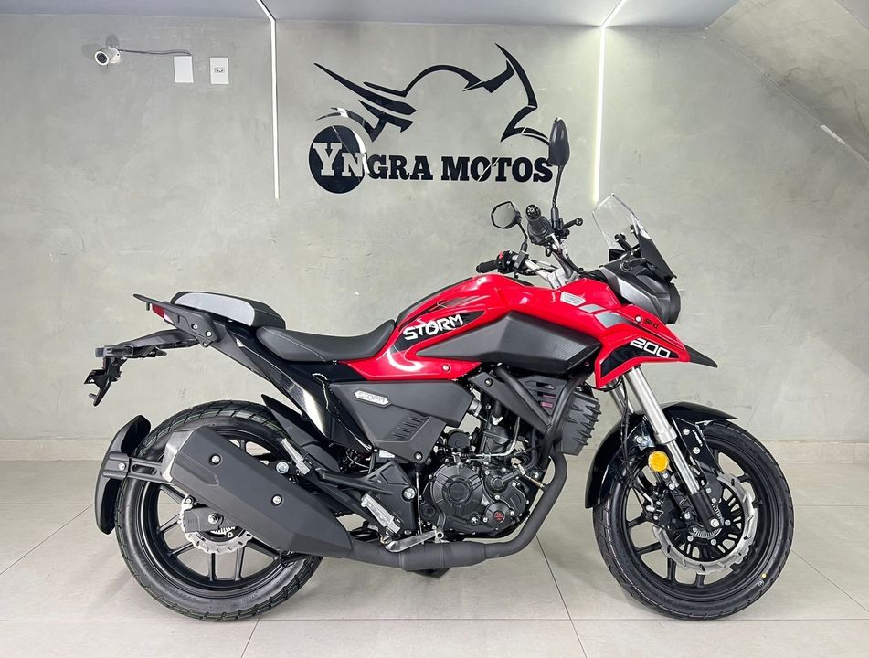 SHINERAY XY 200 STORM EFI