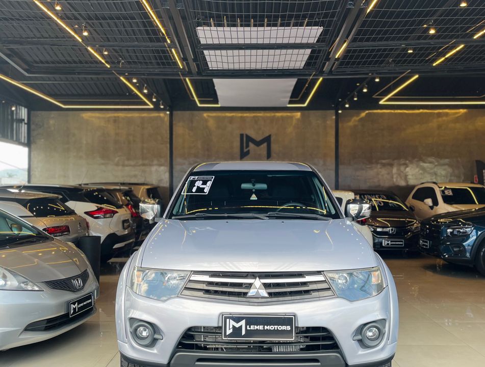 Mitsubishi L200 Triton HPE 3.2 CD TB Int.Diesel Aut